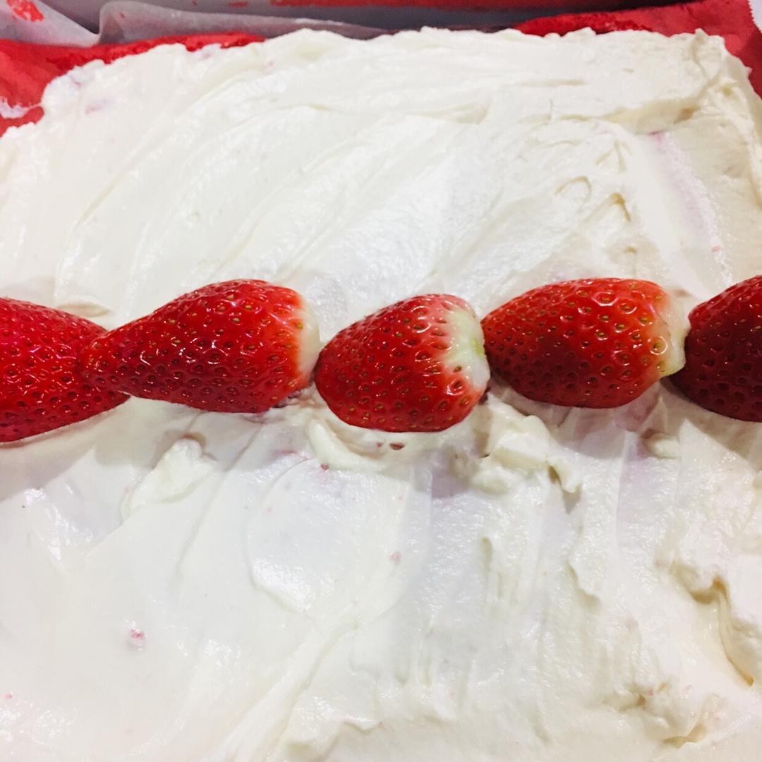 马斯卡彭红丝绒蛋糕卷