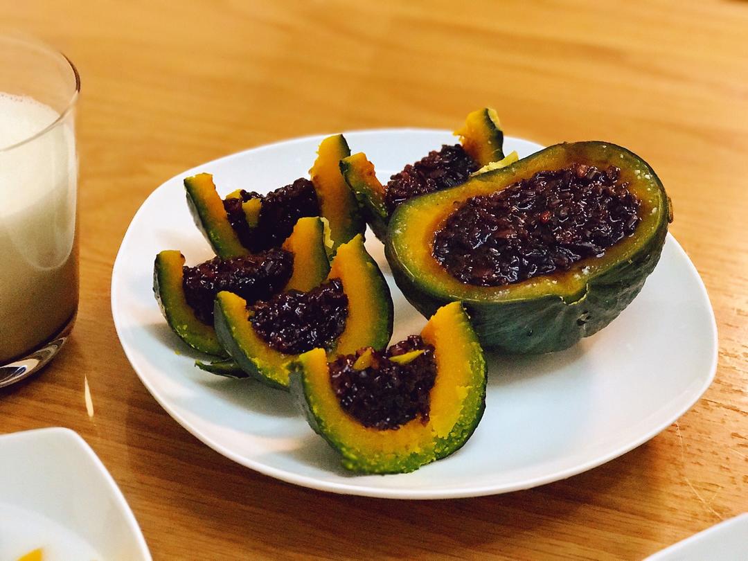 南瓜黑米白米饭