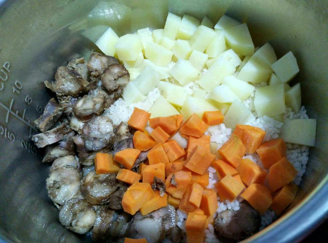 电饭锅版香菇腊肠饭