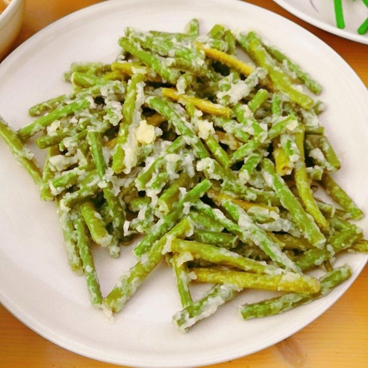 靖雯雯做的蒸豇豆