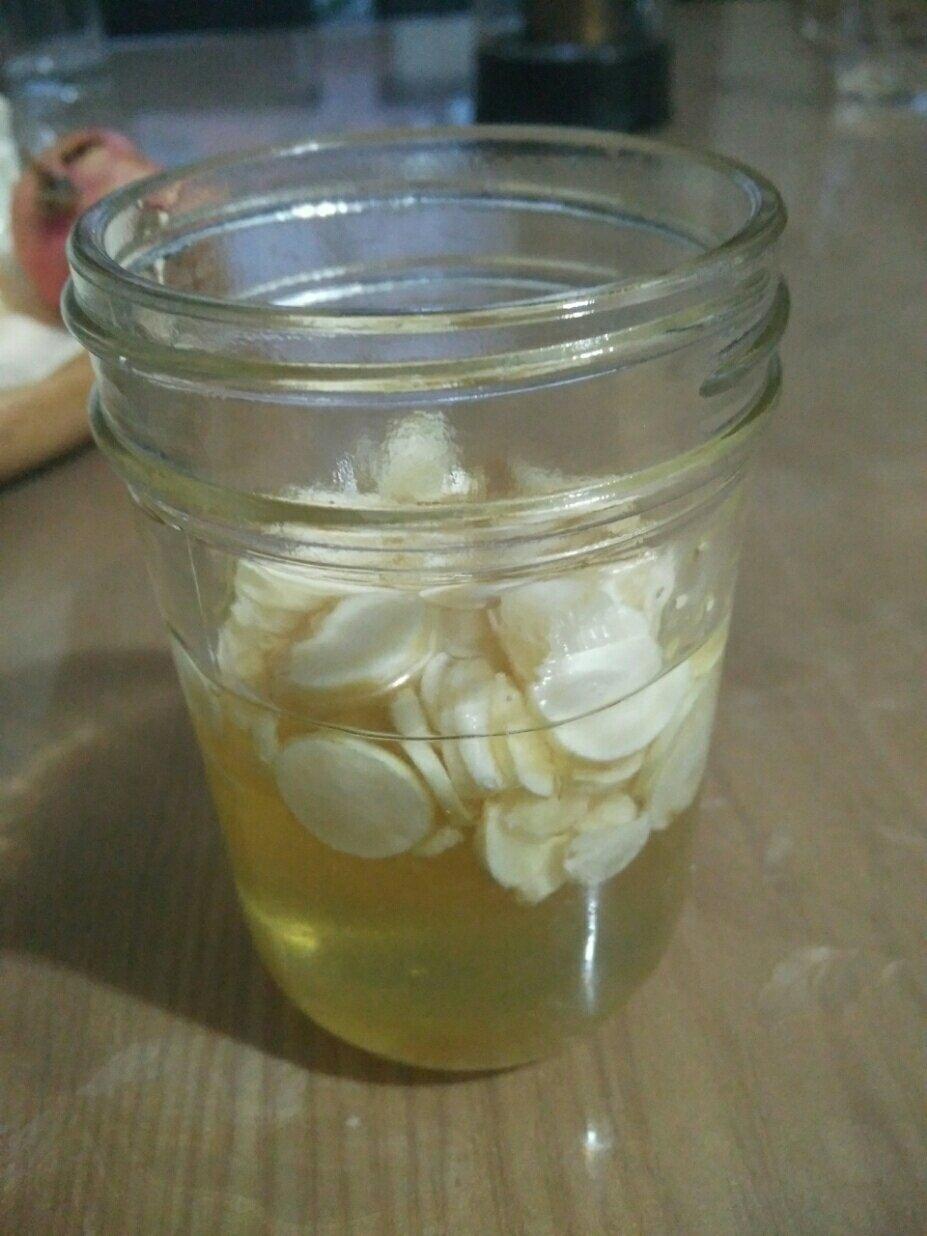 鲜人参泡蜂蜜
