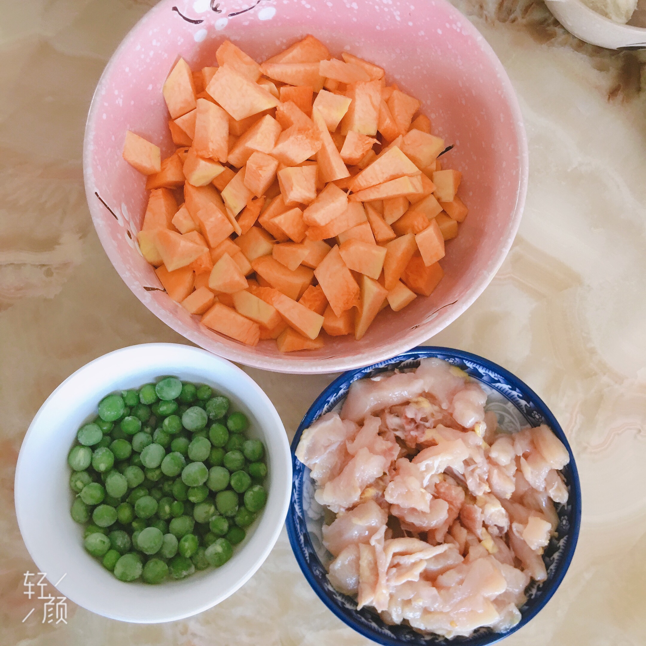 南瓜豌豆汤的做法 步骤2