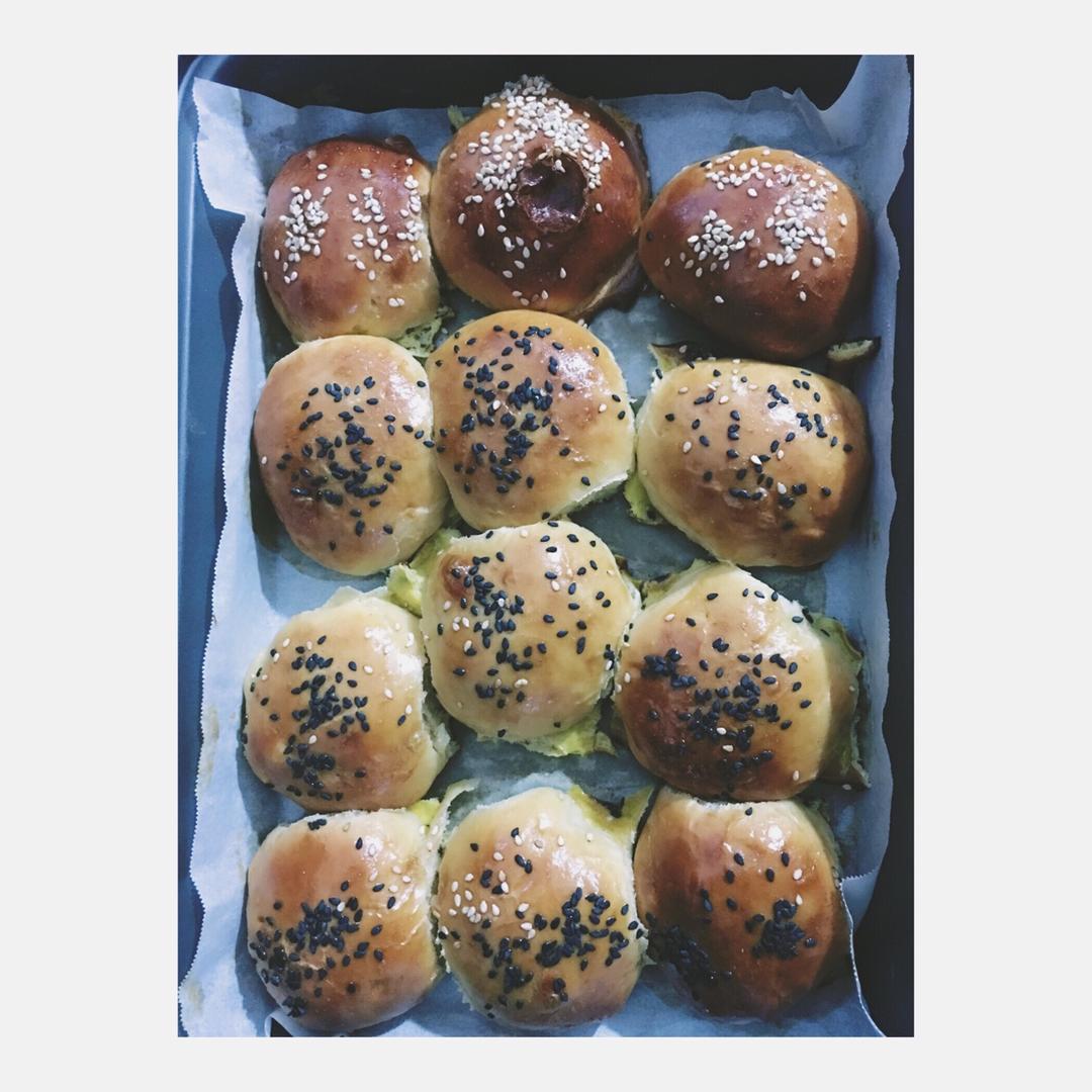 大人小孩都爱不释口的【蜂蜜牛奶小餐包】