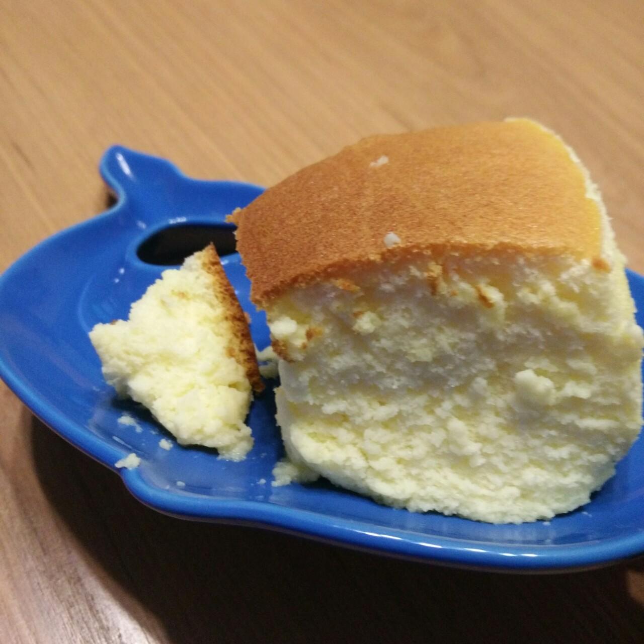 酸奶戚风蛋糕_起司蛋糕的完美替代品的做法