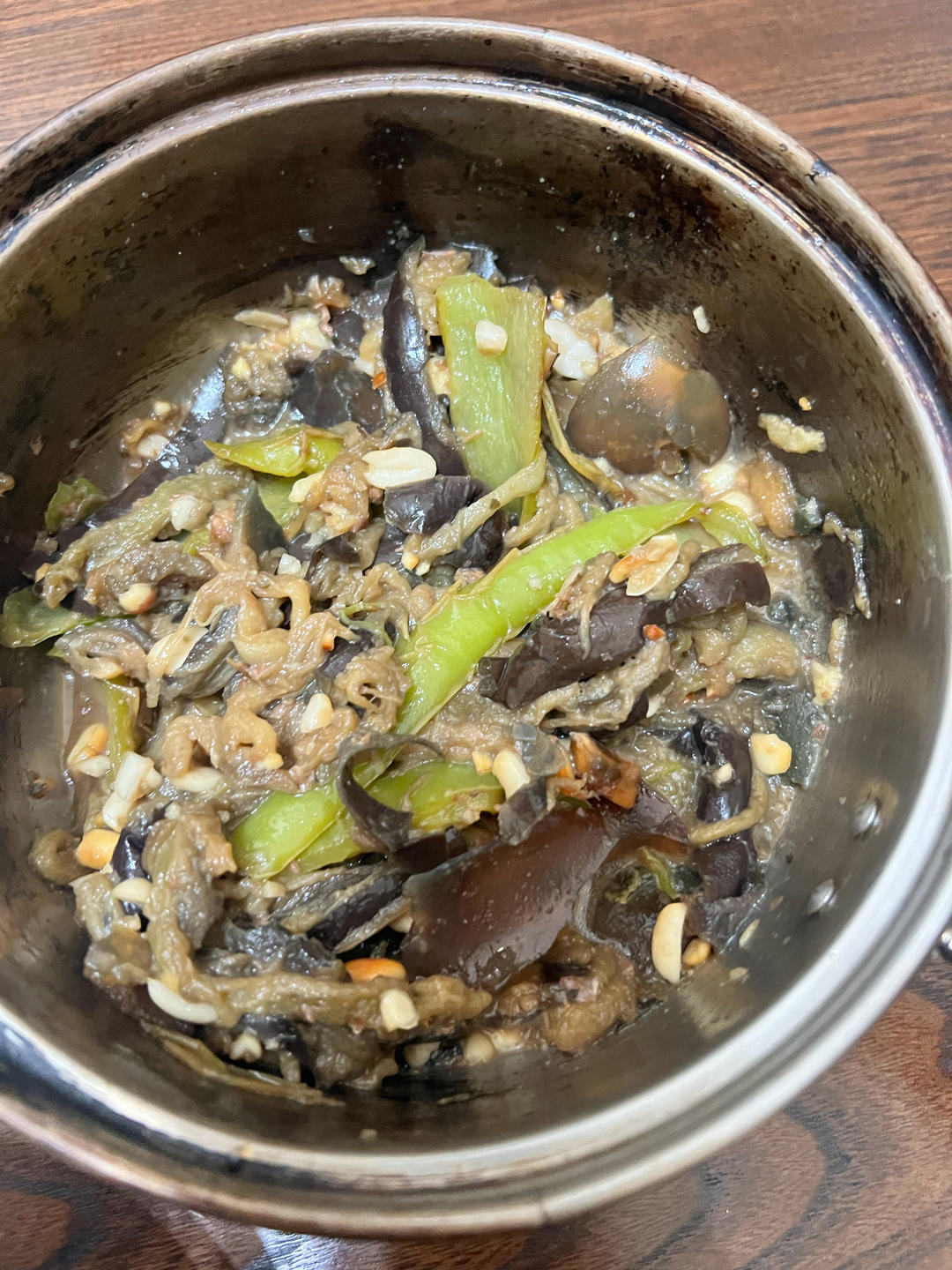 擂辣椒皮蛋茄子