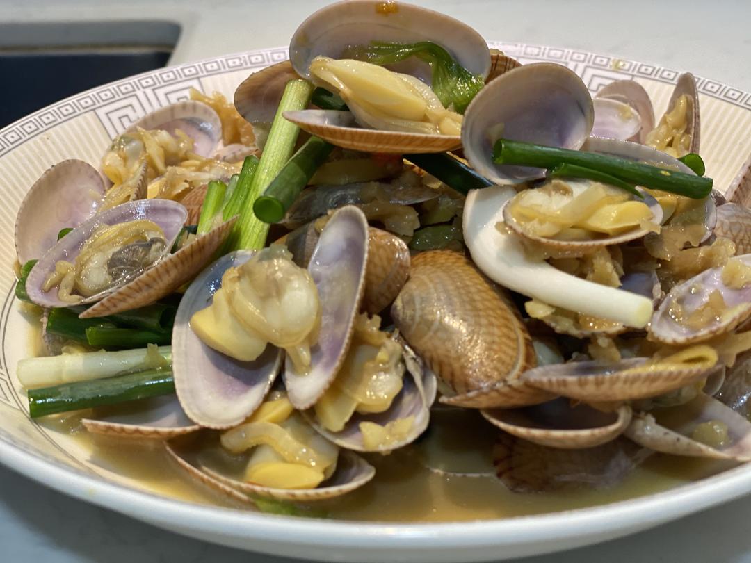 炒花蛤的做法