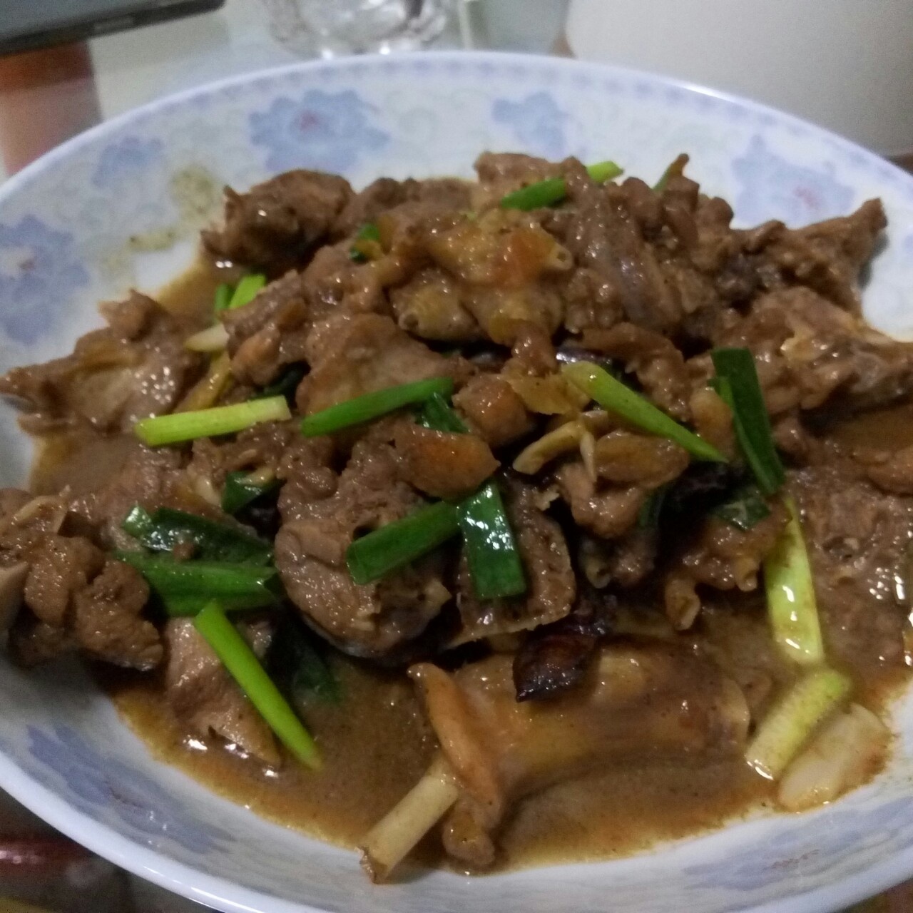 炒鸭肉