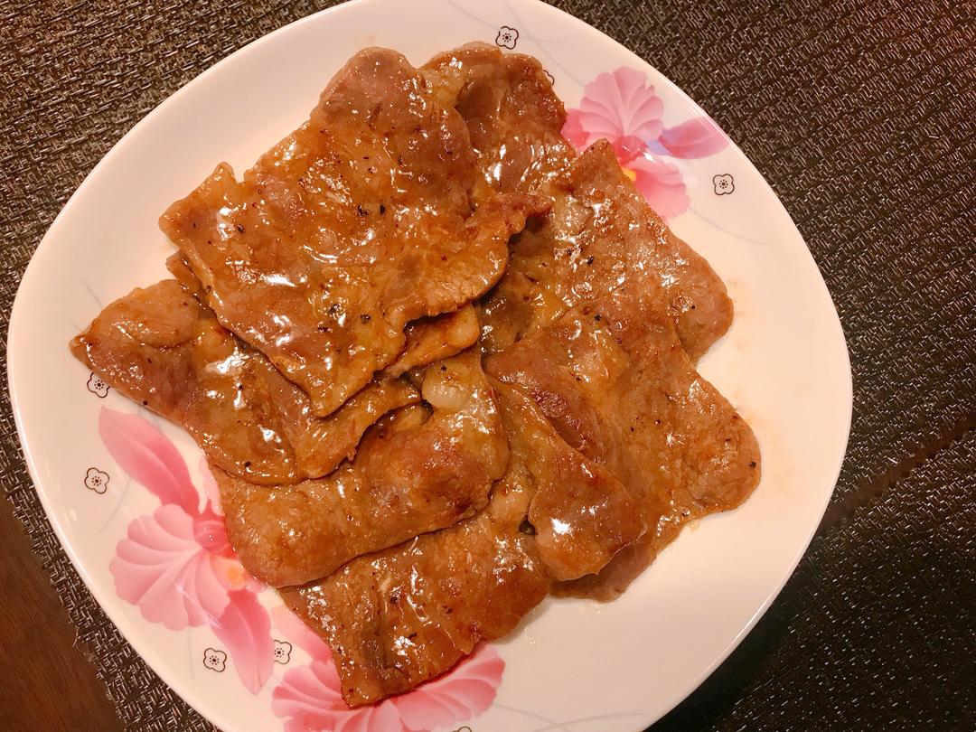 快手美味香煎黑胡椒牛肉片的做法