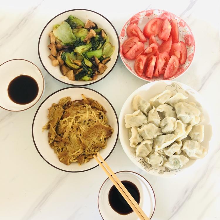 老丁的私房菜-香菇炒油菜