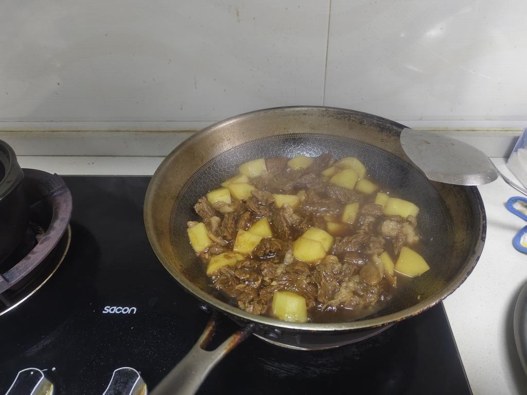 超级无敌好吃的红烧牛肉