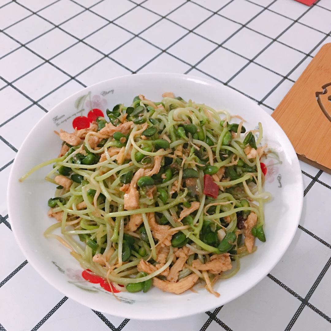 豆芽炒肉丝