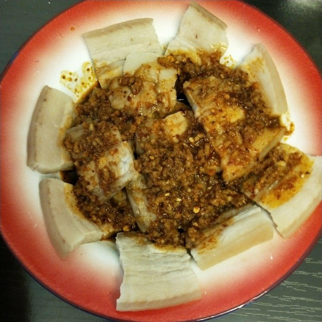 蒜泥白肉