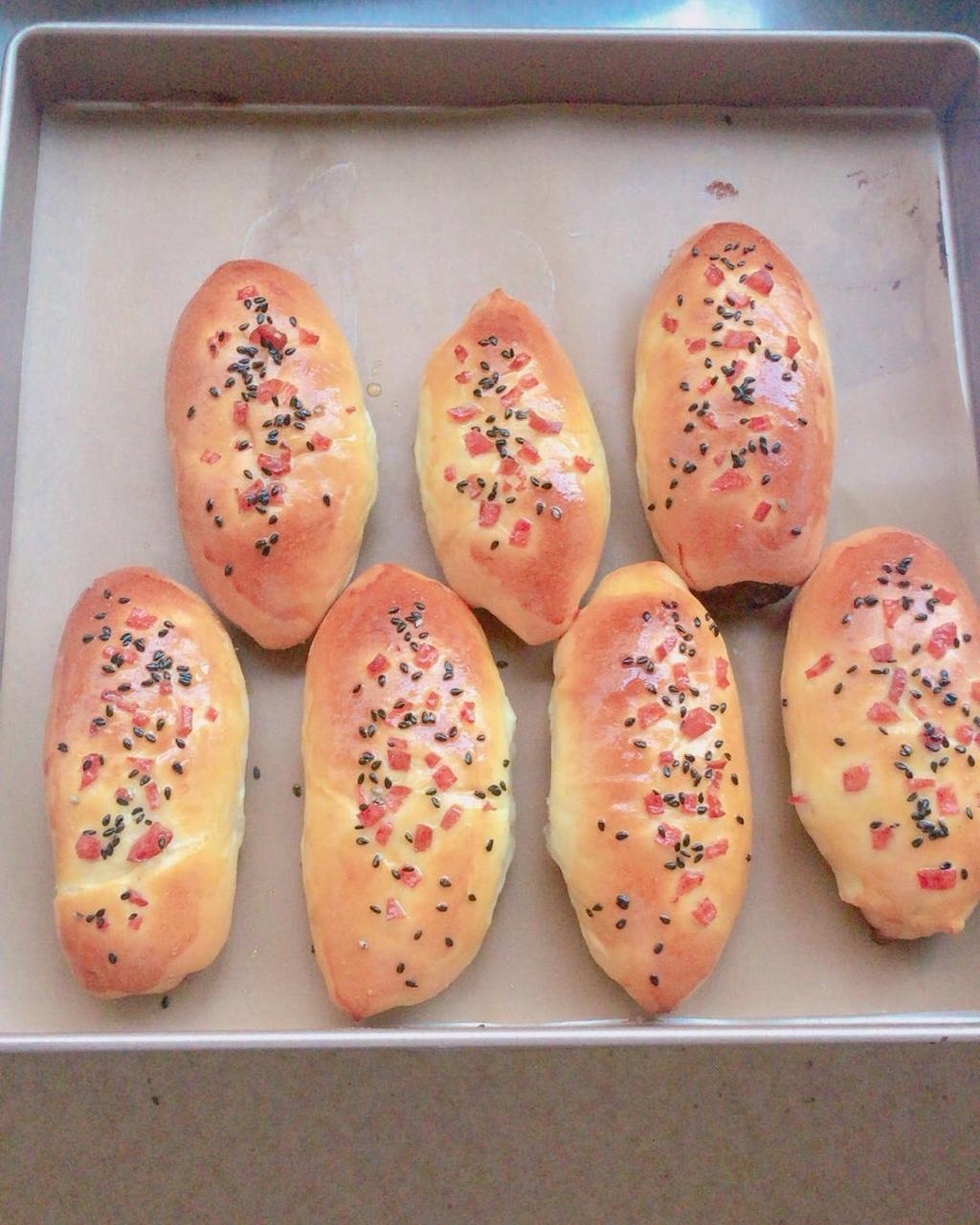 温柔的“中种奶油红豆面包”