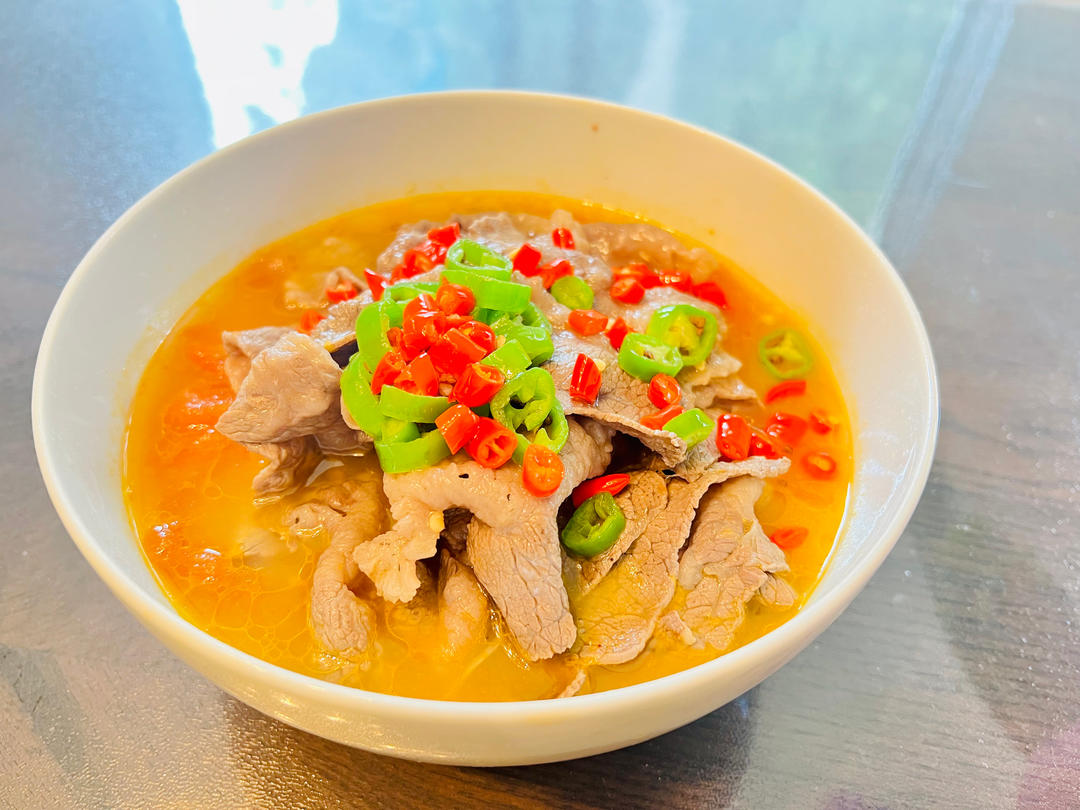 酸汤肥牛