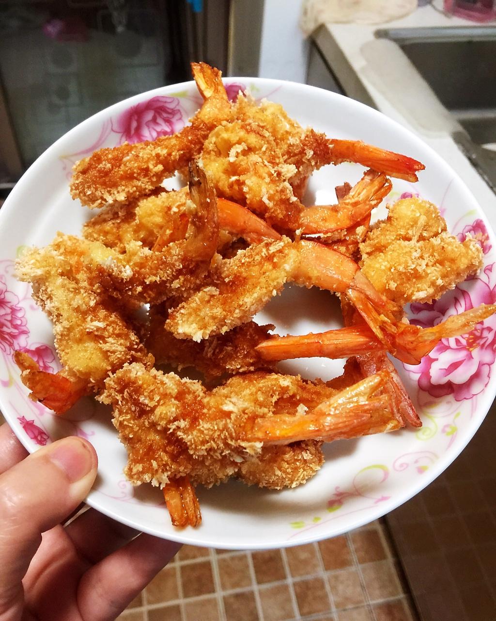 清风灸舞523做的面包糠炸虾