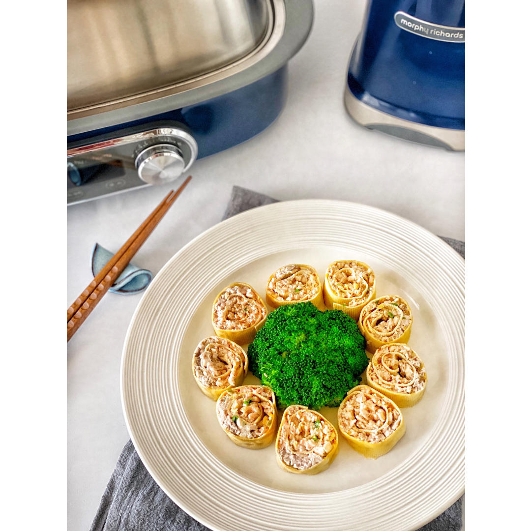 豆腐皮香菇肉卷｜摩飞极速蒸炖锅