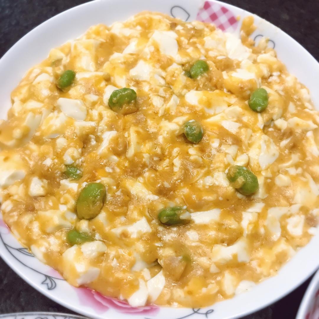 蟹黄豆腐（咸蛋黄版）