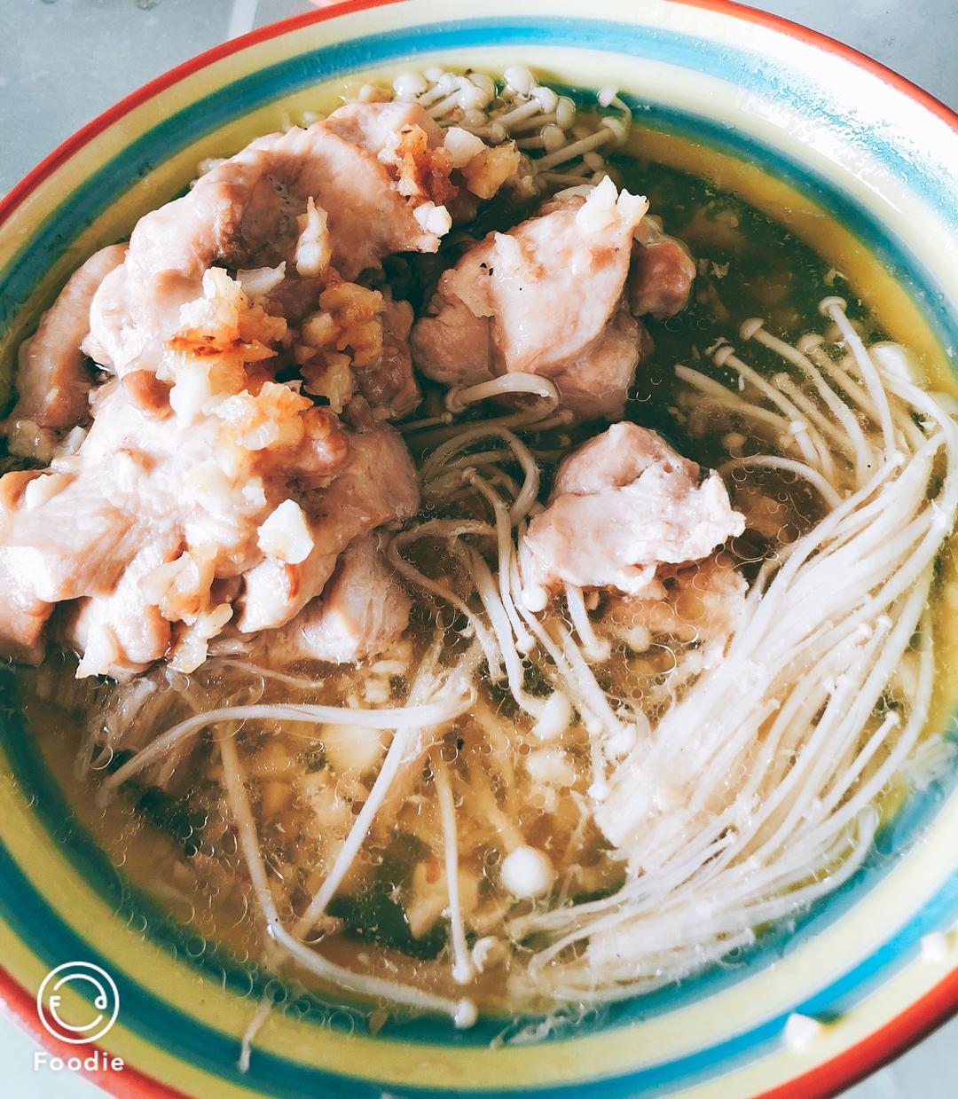 低脂蒜蓉蒸鸡胸