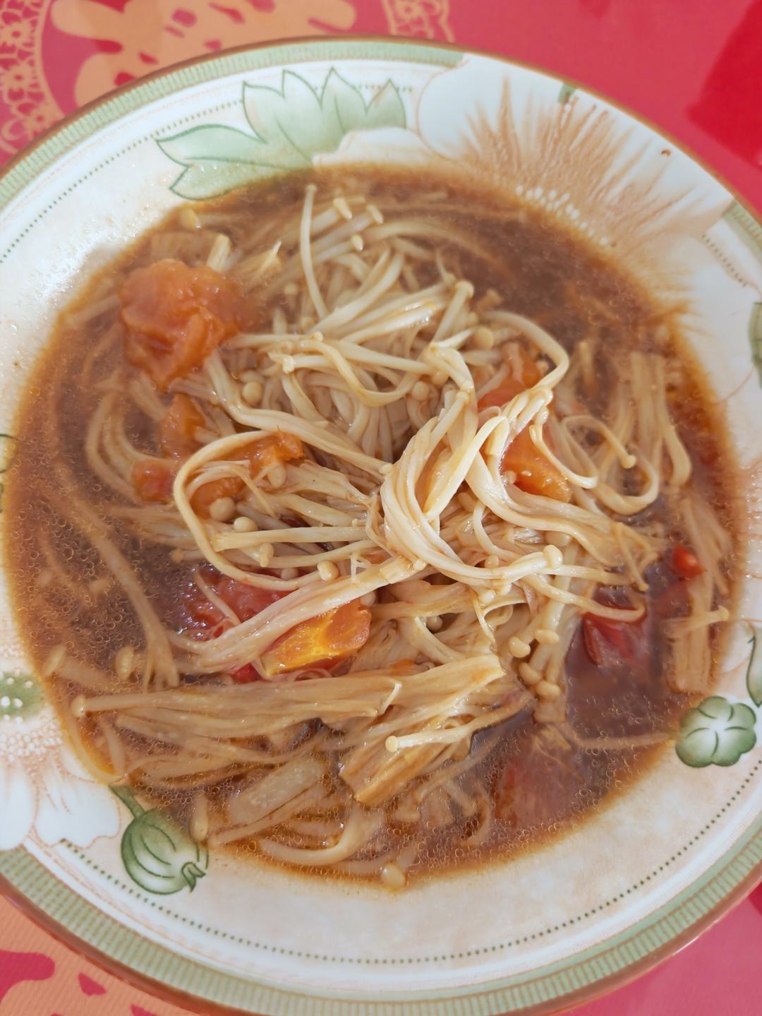 第一次做西红柿炒金针菇