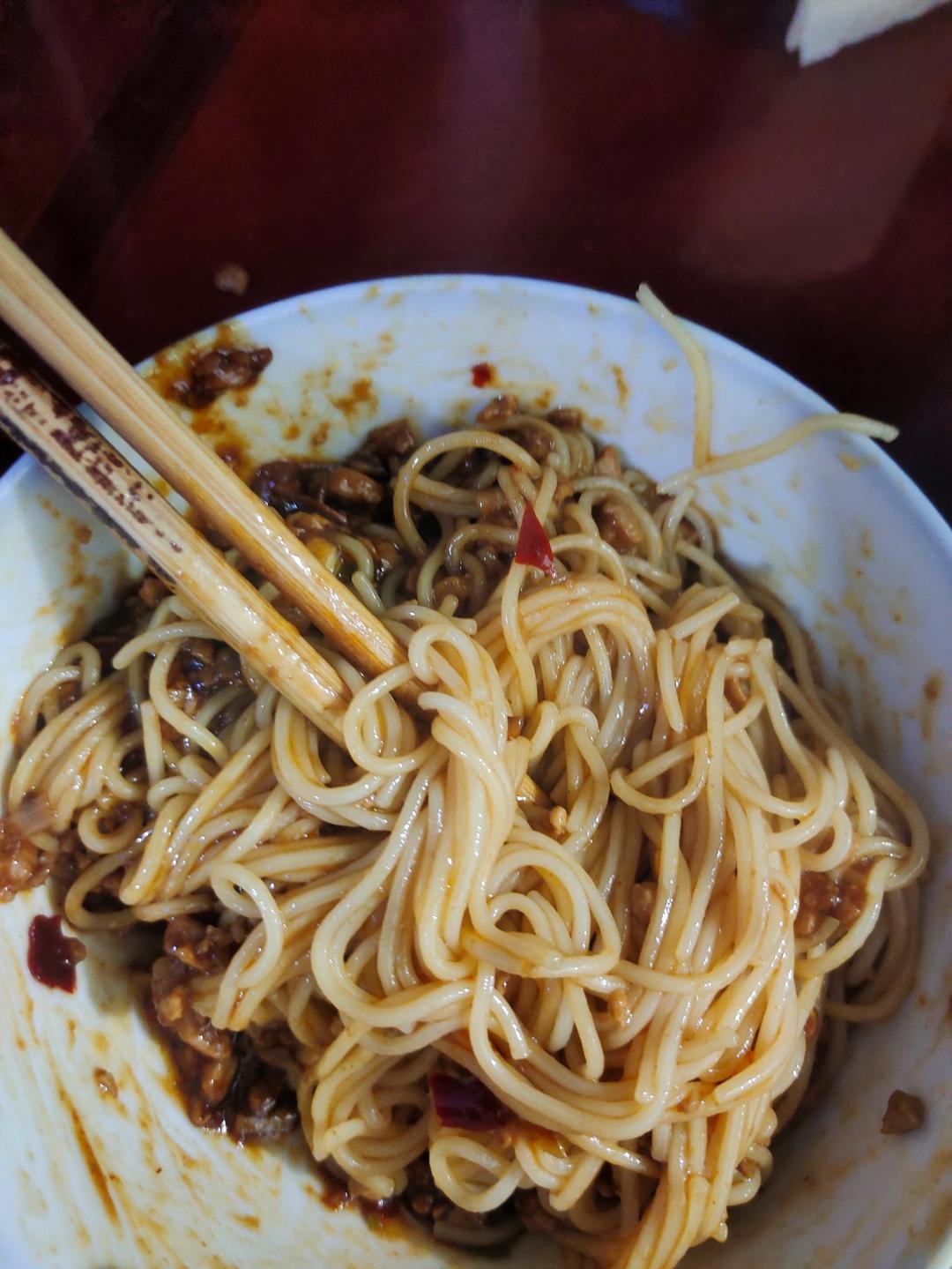肉末炸酱面孩子天天想吃