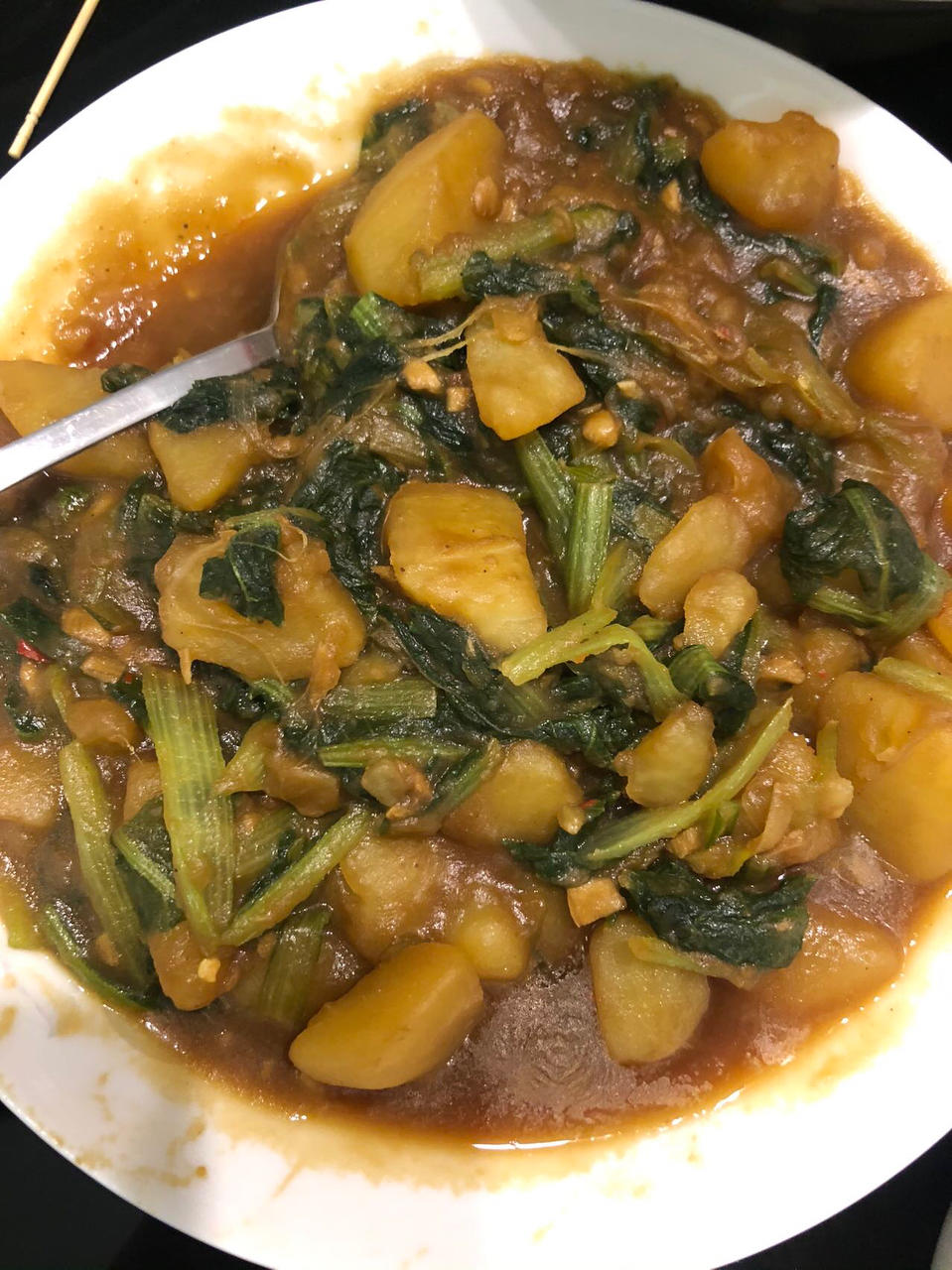 特色土豆烩小白菜