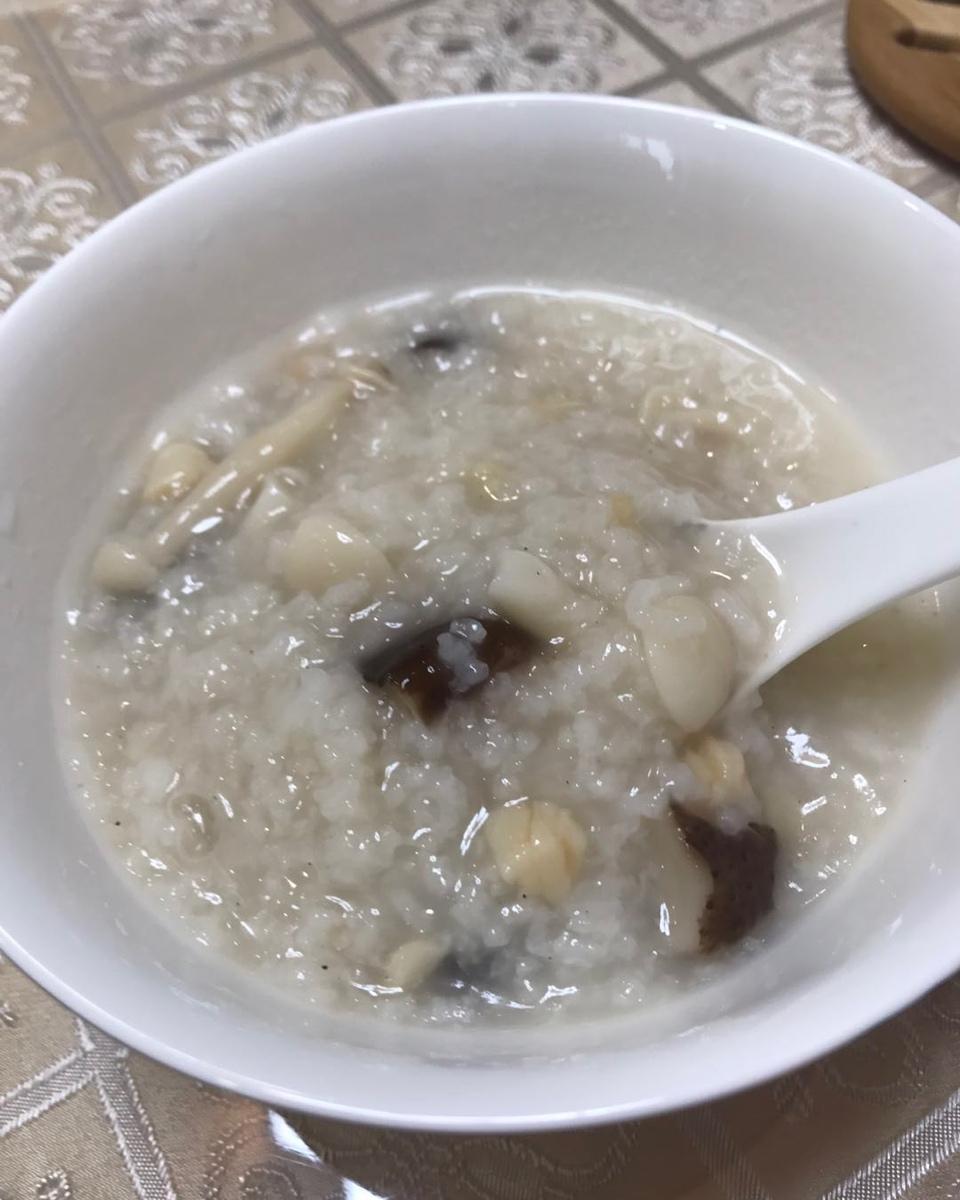 香菇瑶柱海鲜粥