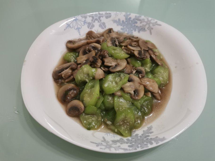香菇炒丝瓜 超级好吃