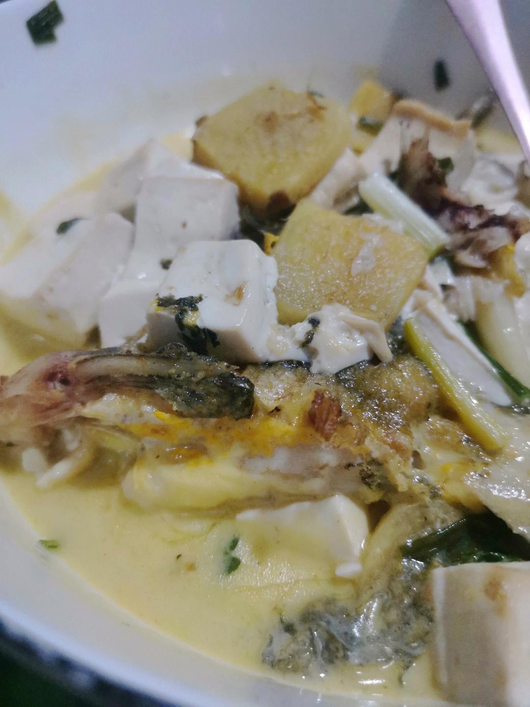 黄骨鱼炖豆腐