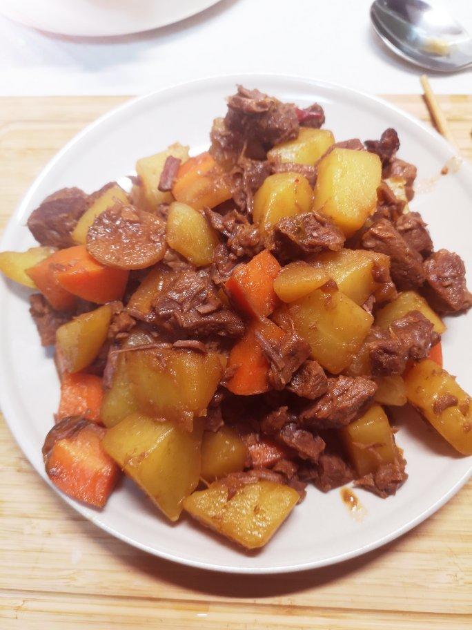 收藏率超高的『土豆烧牛肉』