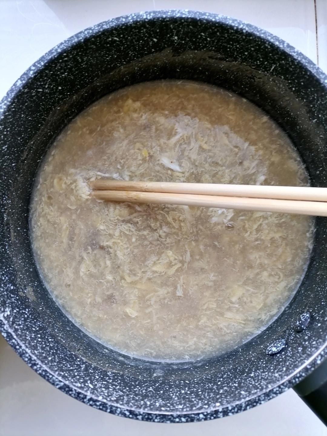 一碗漂亮又鲜嫩无比的基础蛋花汤