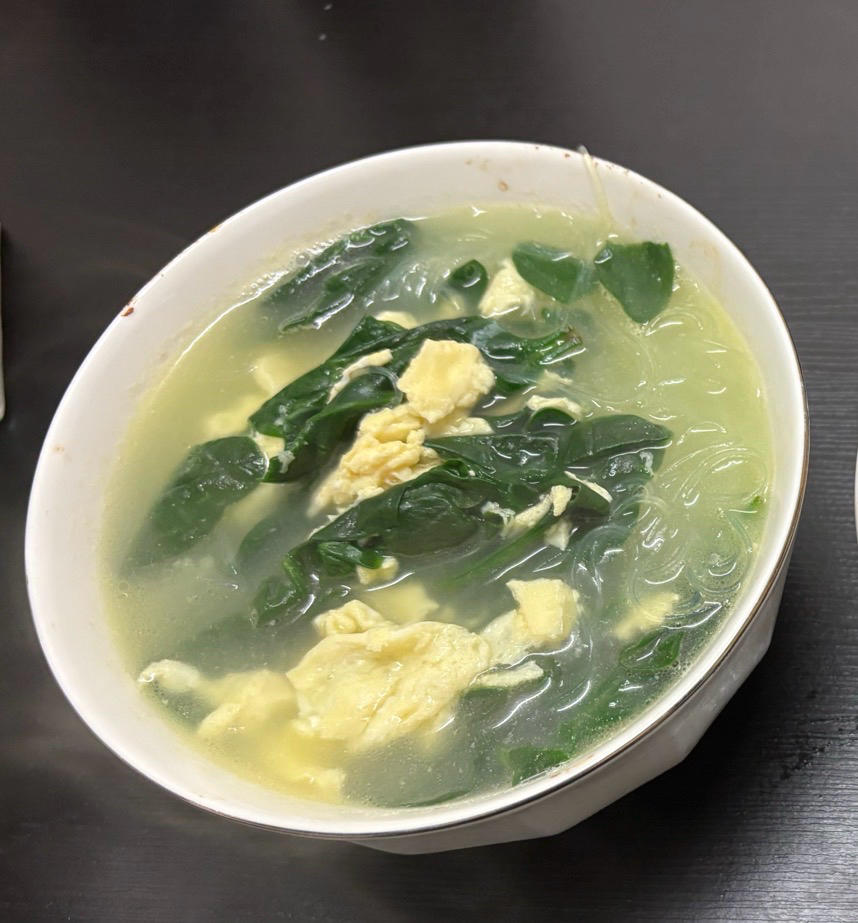 菠菜粉丝鸡蛋汤