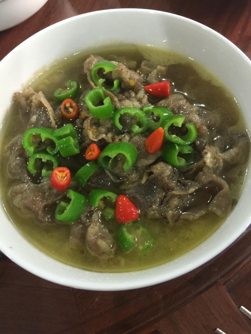 酸汤肥牛