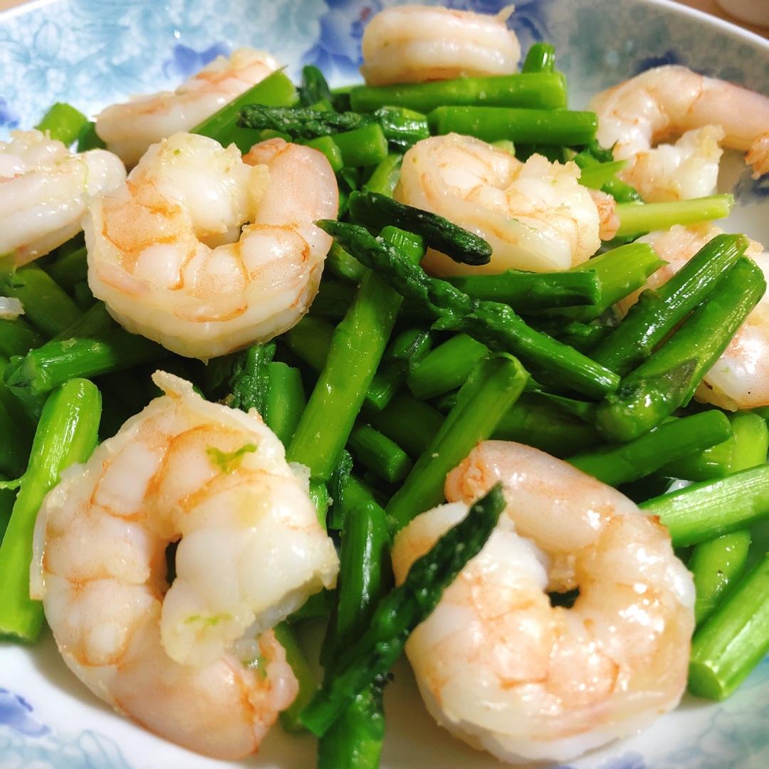 清炒芦笋虾仁
