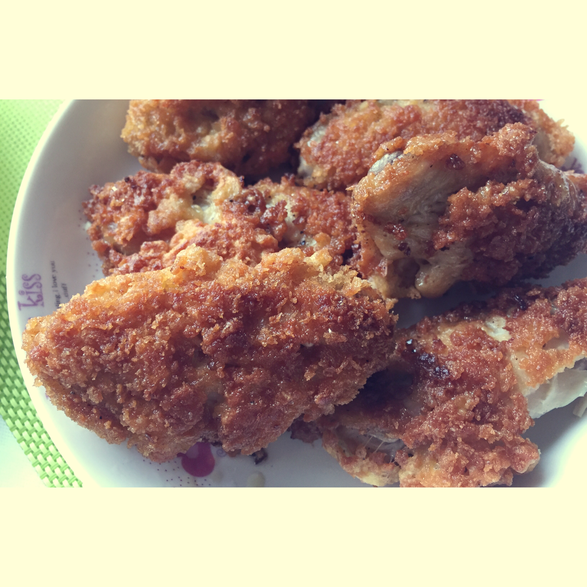 香脆辣味炸鸡翅