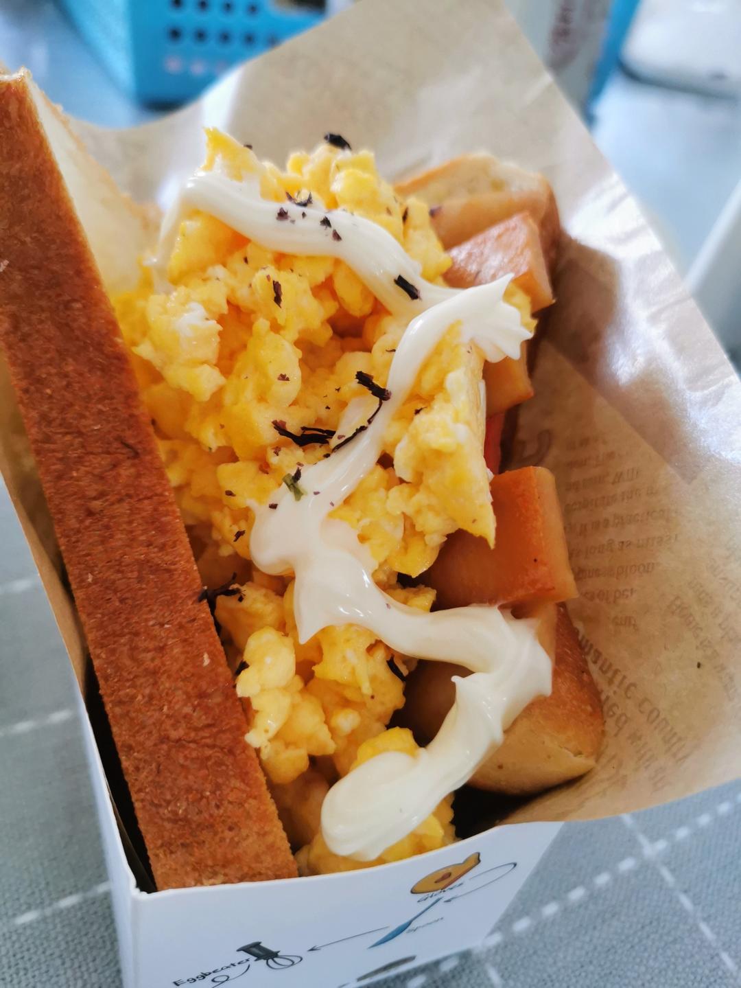 吐司厚蛋烧三明治🥪