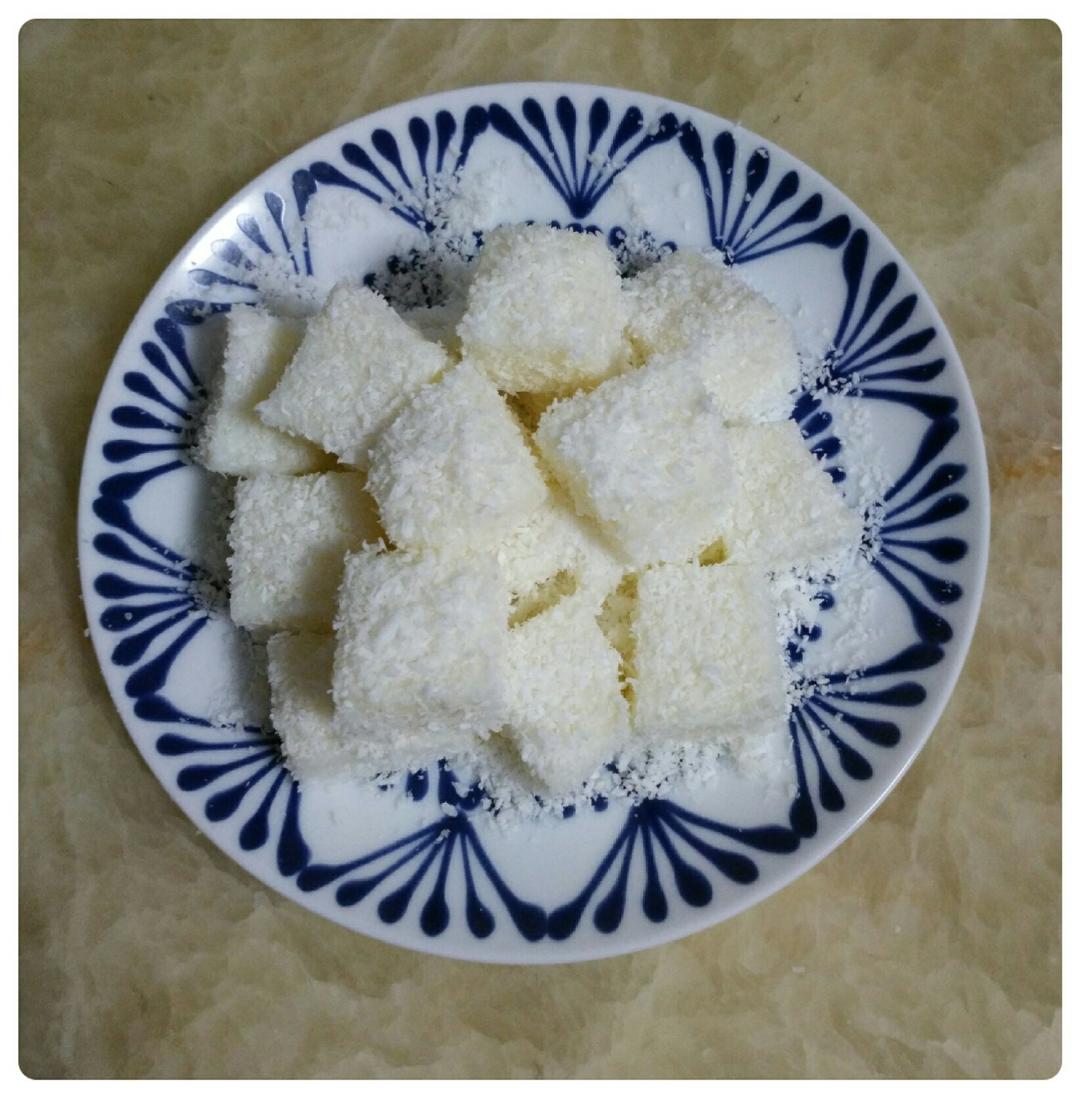 完胜85度C牛奶椰丝小方