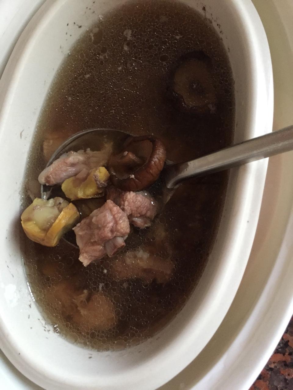 排骨板栗汤
