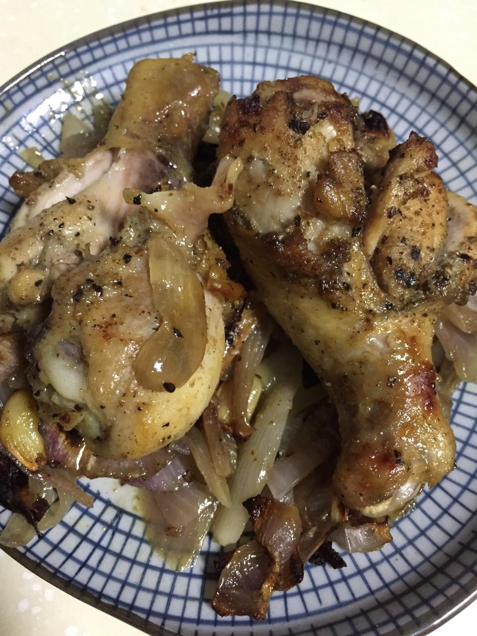 脆皮罗勒烤鸡腿