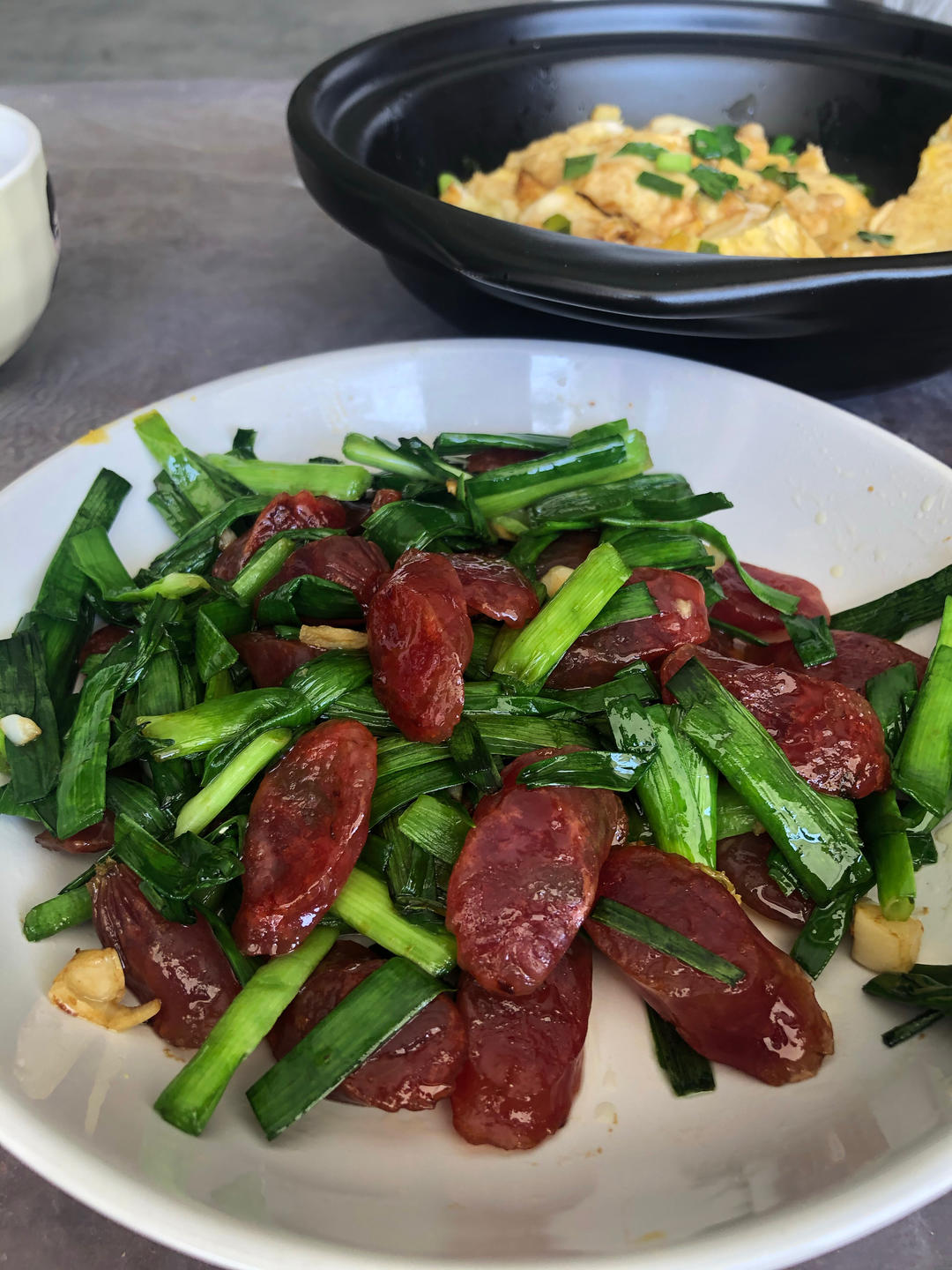蒜苗炒腊肠
