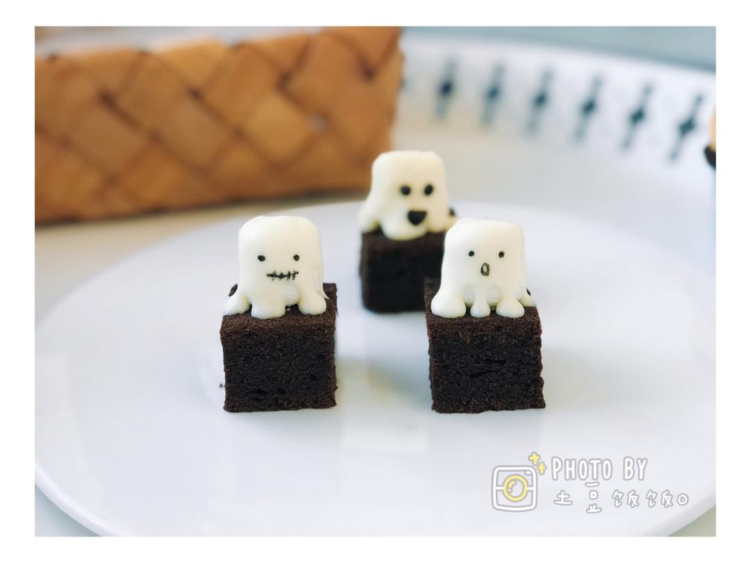 万圣节萌蠢小鬼布朗尼