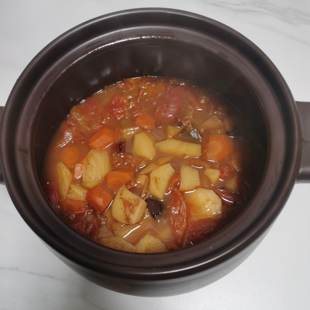 番茄土豆炖牛腩