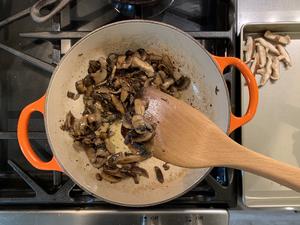 蘑菇浓汤🍄的做法 步骤10