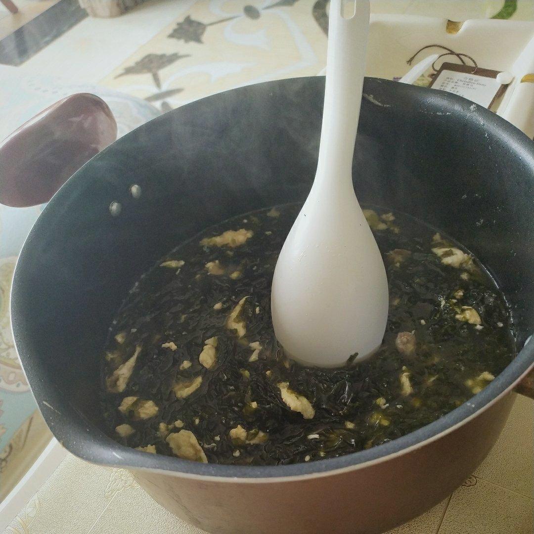 虾皮紫菜蛋花汤