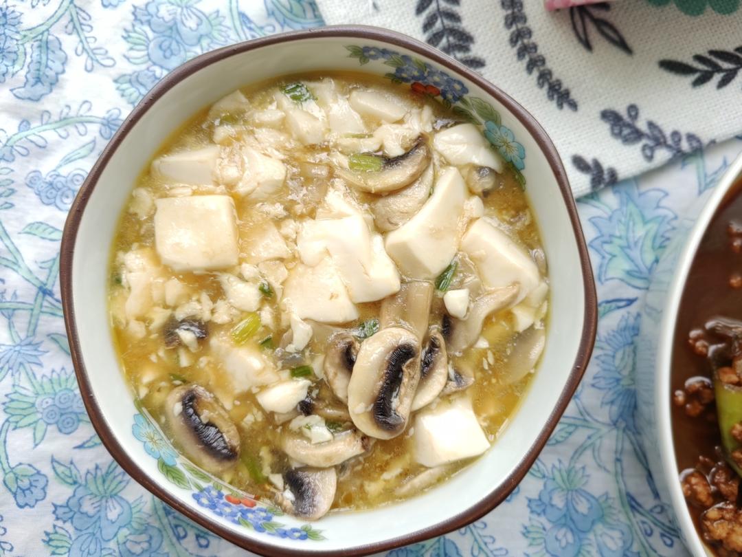 松茸鸡汁口蘑豆腐【低脂美味】