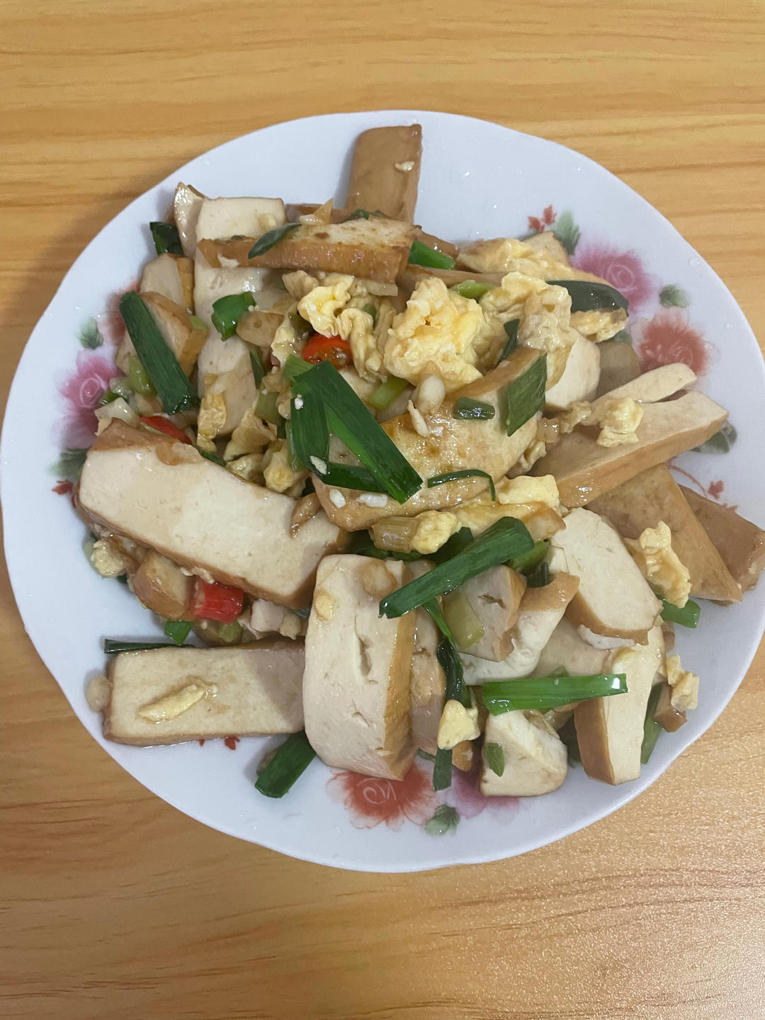 鸡蛋炒香干