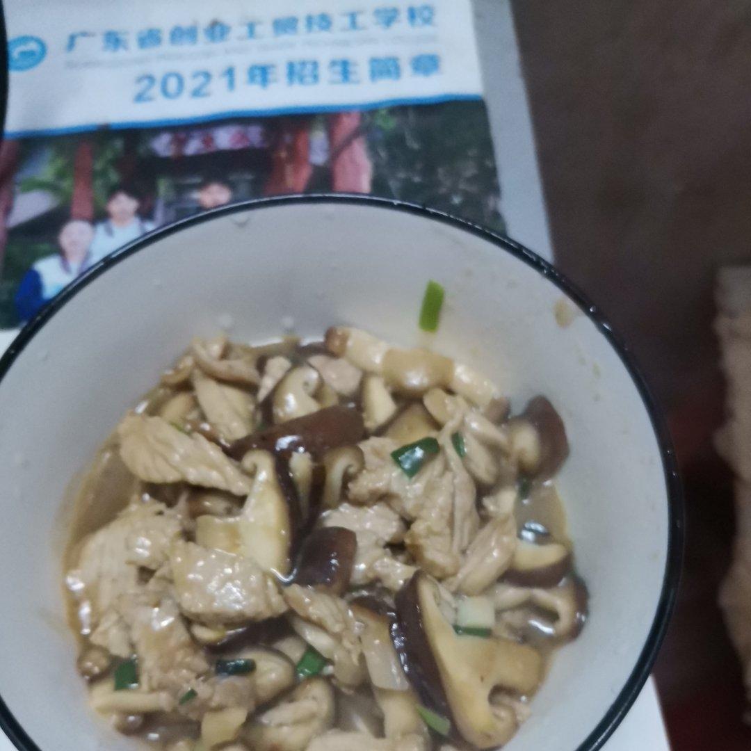 香菇炒肉