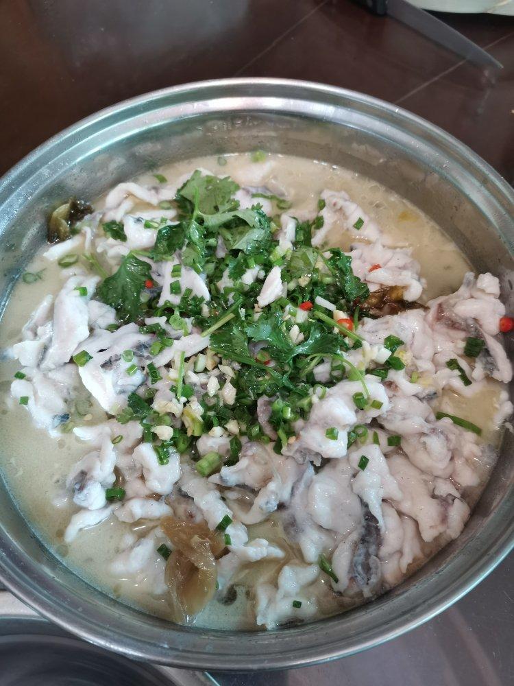 厨师长教你：“酸菜鱼”的传统做法，色香味俱全