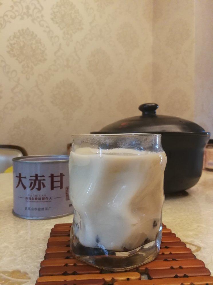 焦糖珍珠奶茶