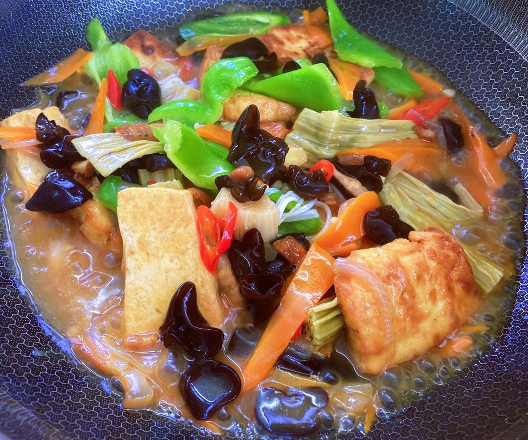 多样时蔬烩豆腐