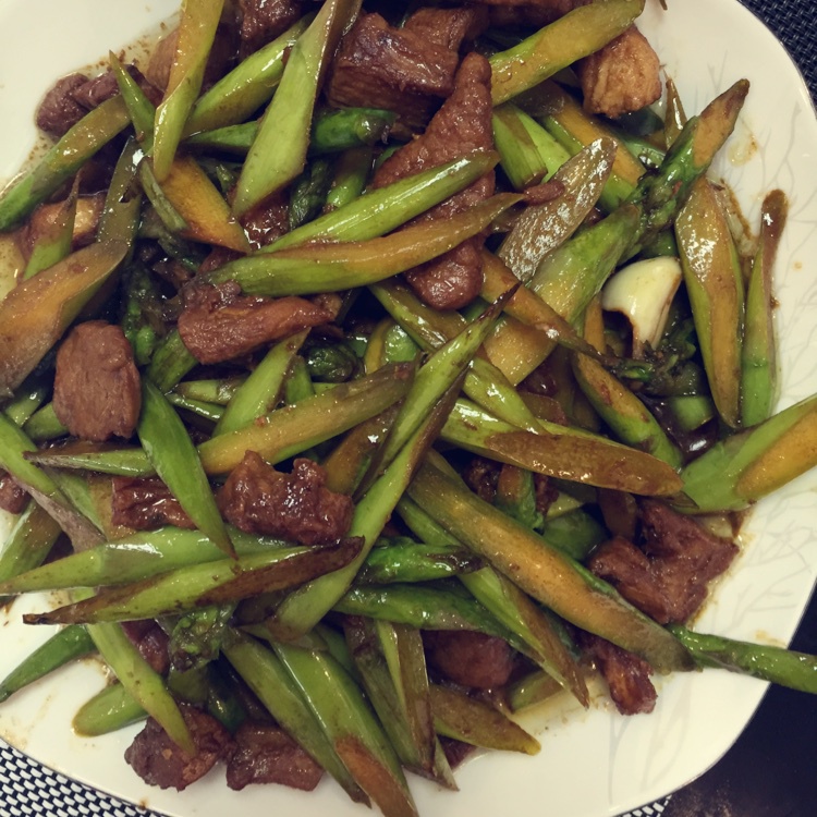 芦笋炒肉